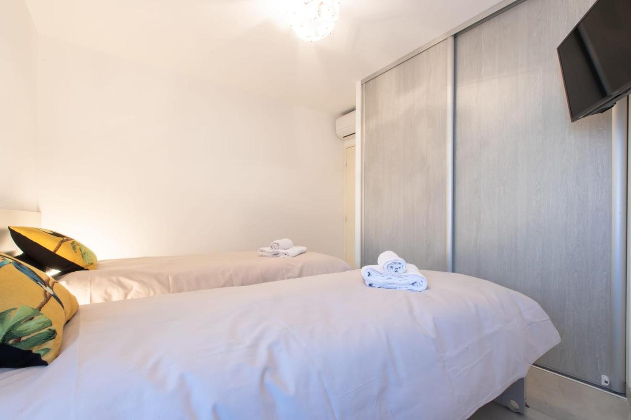 Renovated 2-Br Apartment With Terrace And Pool Кан Екстериор снимка